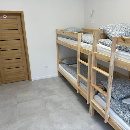 Green Hostel Katowice - 24H Parking Екстер'єр фото