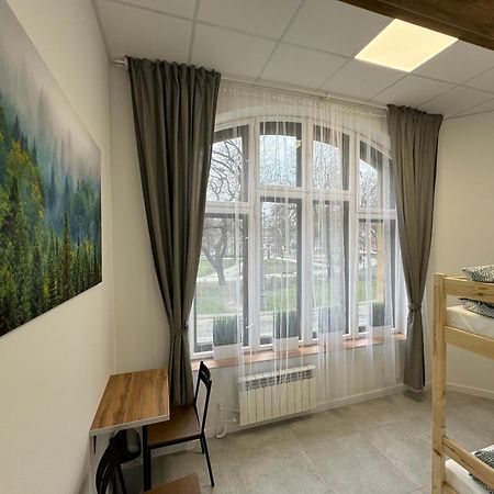 Green Hostel Katowice - 24H Parking Екстер'єр фото