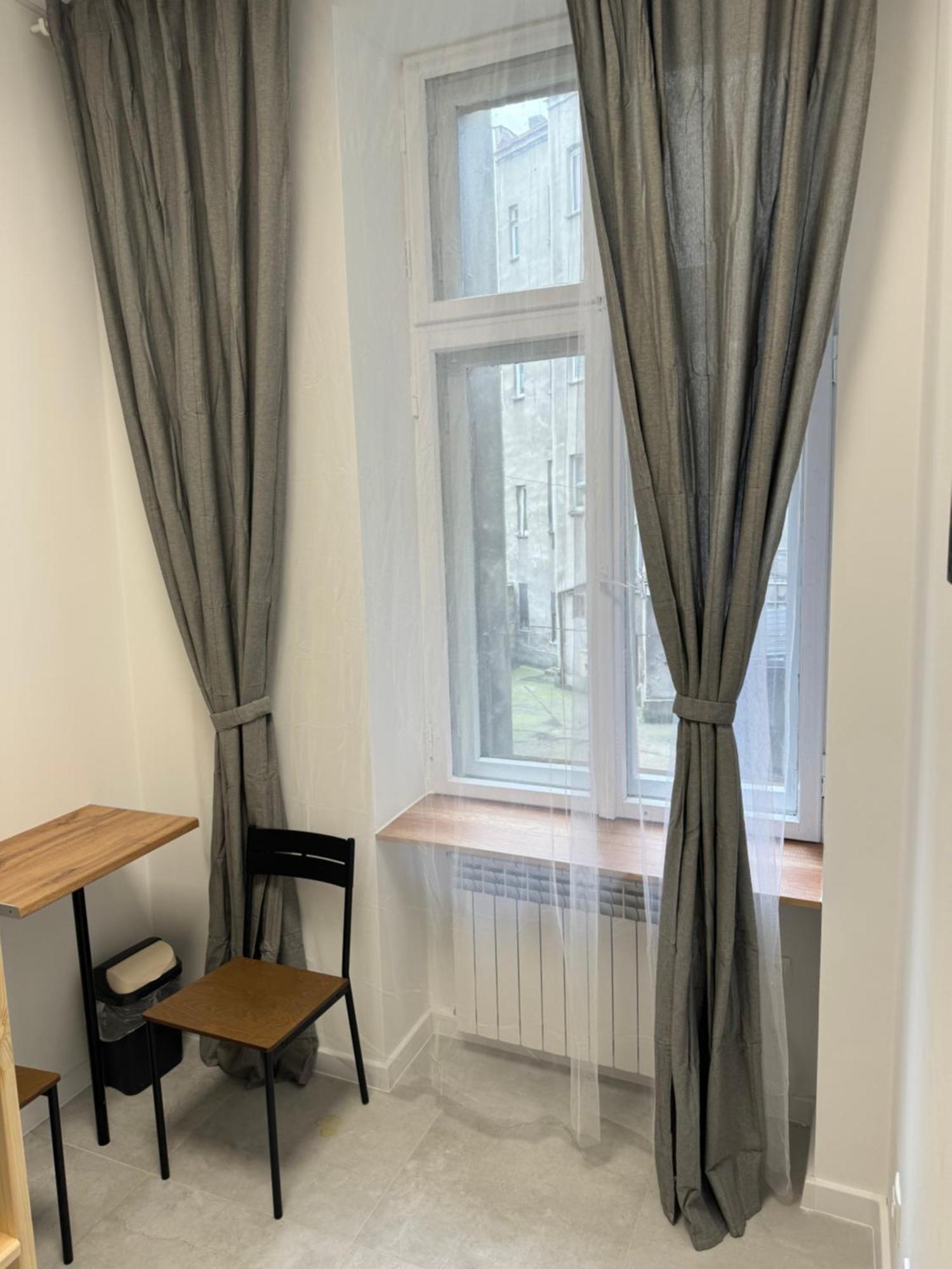 Green Hostel Katowice - 24H Parking Екстер'єр фото
