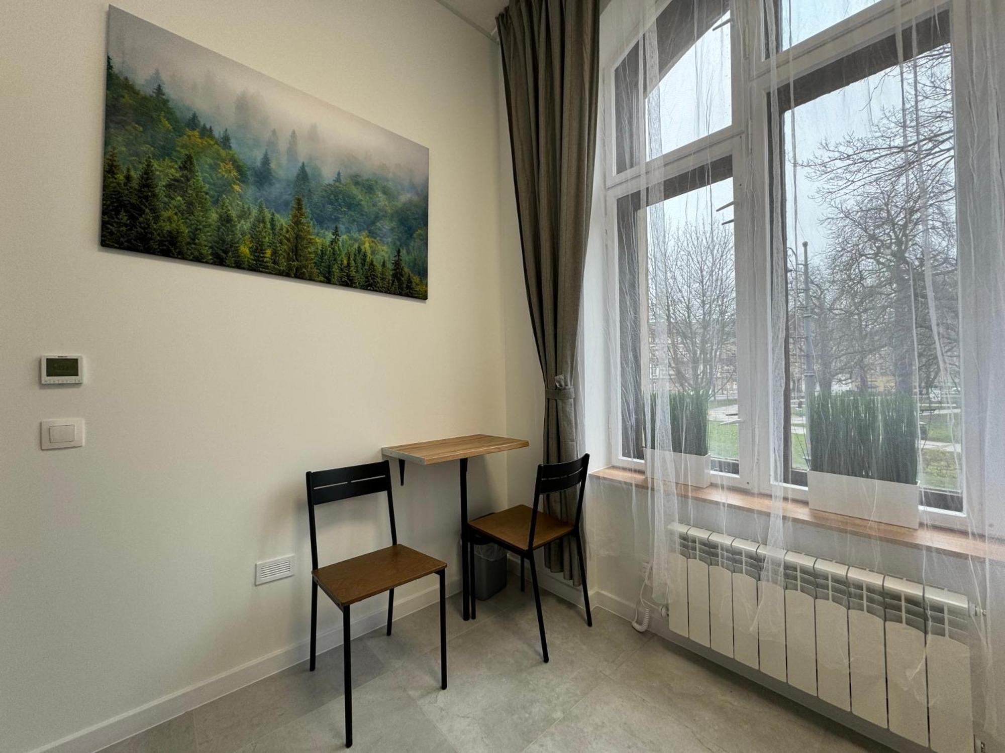 Green Hostel Katowice - 24H Parking Екстер'єр фото