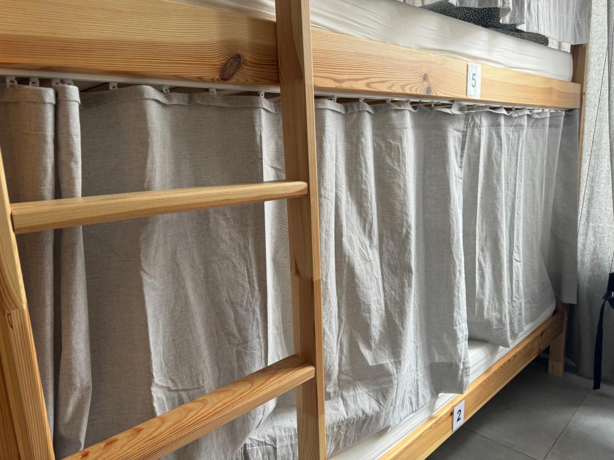 Green Hostel Katowice - 24H Parking Екстер'єр фото